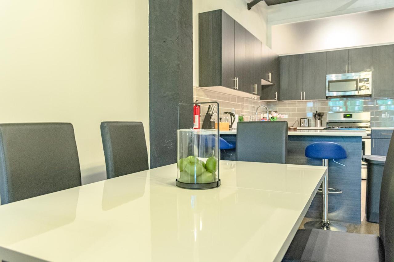 Ideal 3Br Business Or Leisure Rental In Chicago Fully Stocked Kitchen & Fast Internet With Optional Parking Near Soldier Field, Grant Park & Mccormick Place Luaran gambar