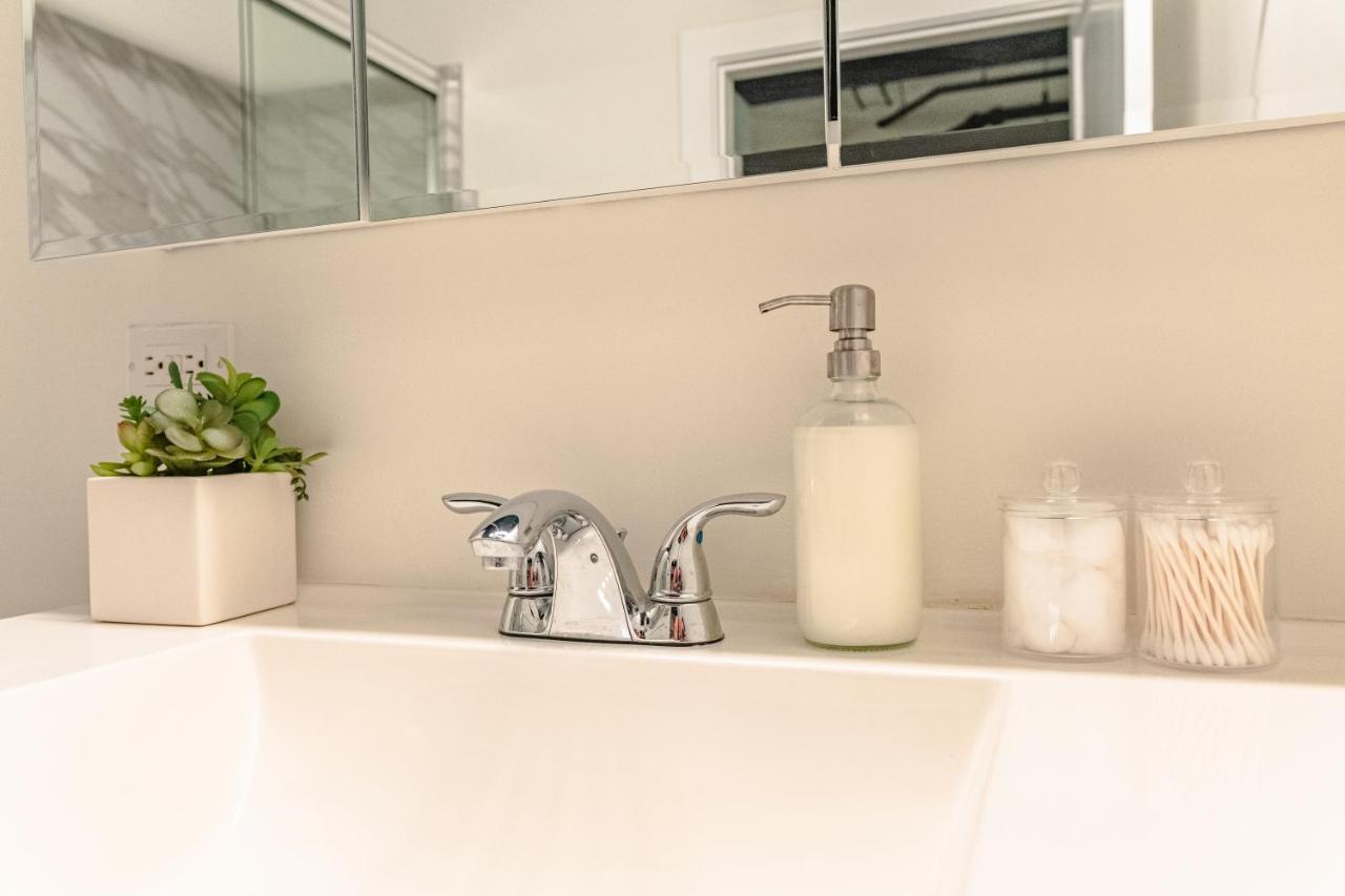 Ideal 3Br Business Or Leisure Rental In Chicago Fully Stocked Kitchen & Fast Internet With Optional Parking Near Soldier Field, Grant Park & Mccormick Place Luaran gambar
